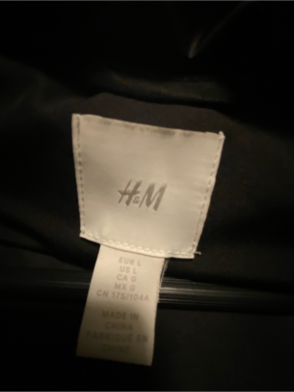 H&M Black Puffer Vest - Picture 5 of 5
